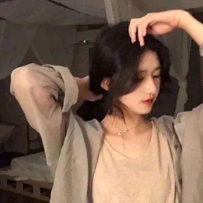 阿里安 海报